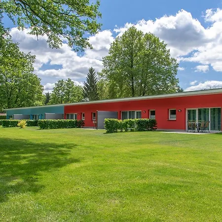 Bungis Ferien Direkt Am Grimnitzsee, Seeseite 20 Ferienhaus