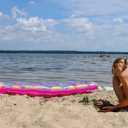Ferienhaus Bungis Ferien Direkt Am Grimnitzsee, Seeseite 20 *